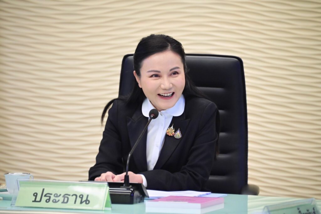 ศ.ดร.นฤมล ภิญโญสินวัฒน์