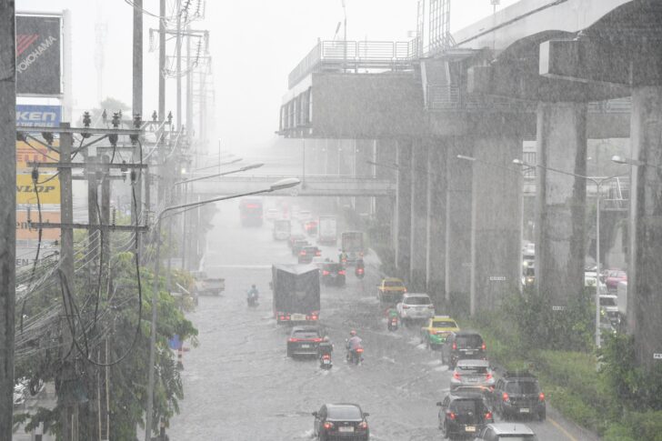 กรมอุตุนิยมวิทยา 7 วันข้างหน้า เตือน 26-30 พ.ค.นี้ เฝ้าระวัง "ฝนตกหนัก"