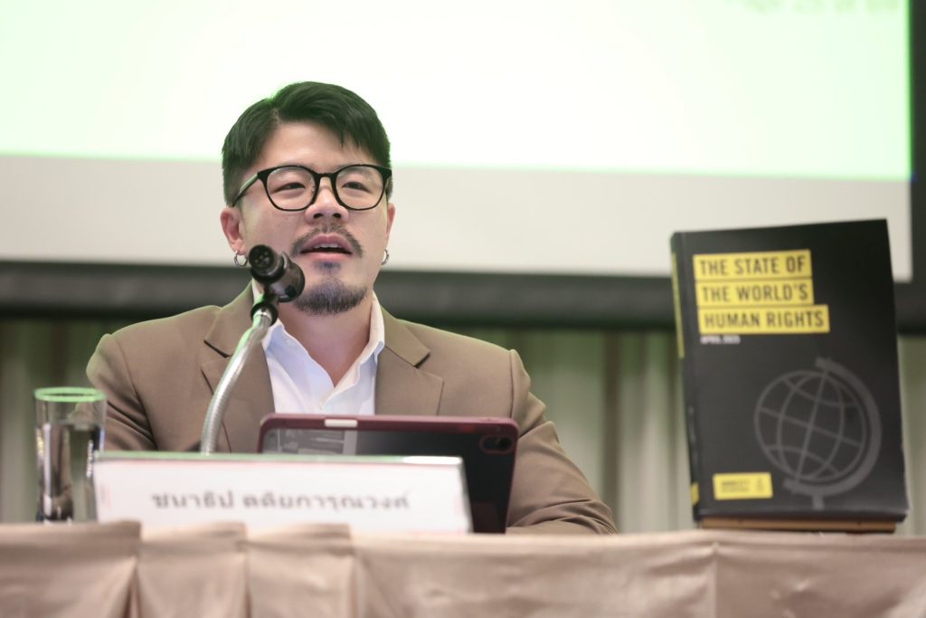 ด้านชนาธิป ตติยการุณวงศ์ นักวิจัยระดับภูมิภาคประจำประเทศไทย แอมเนสตี้ อินเตอร์เนชั่นแนล 