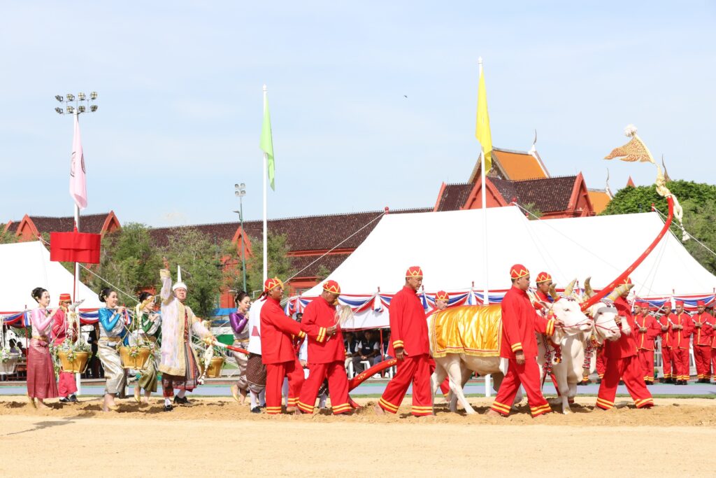 พระโค