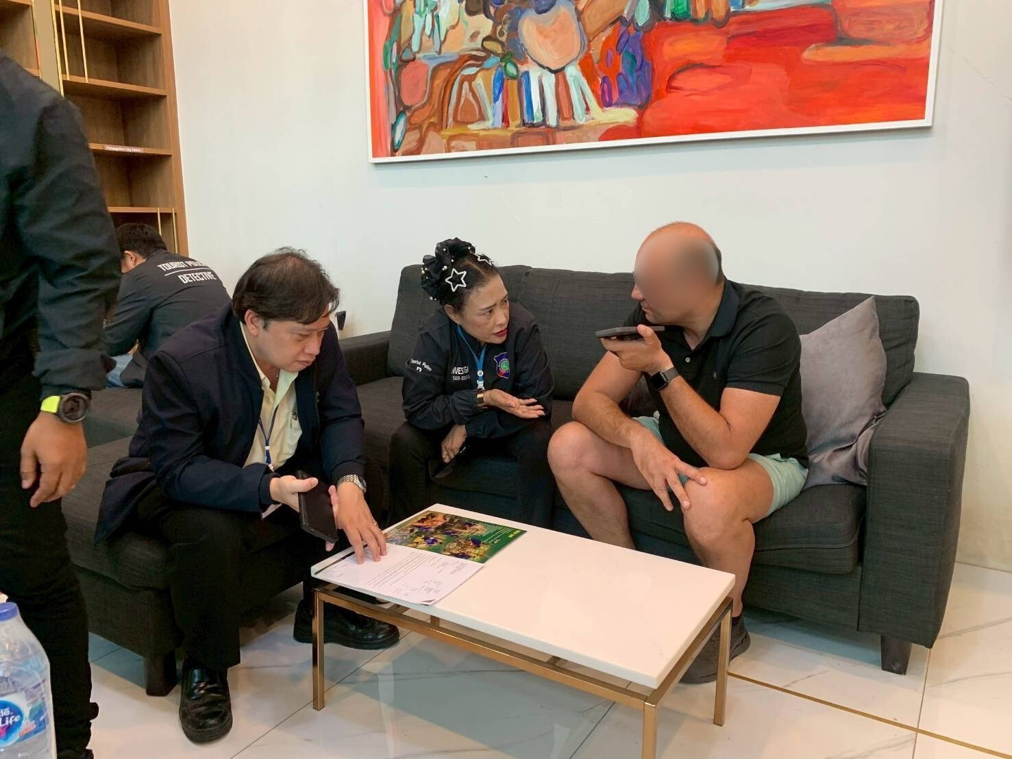 จับต่างชาติลอบเปิดทัวร์เถื่อนกลางเมืองเชียงใหม่ สร้างความเชื่อมั่นให้นักท่องเที่ยว