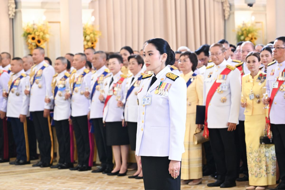 รัฐบาลจัดงานสโมสรสันนิบาต เฉลิมพระเกียรติพระบาทสมเด็จพระเจ้าอยู่หัว เนื่องในวันฉัตรมงคล
