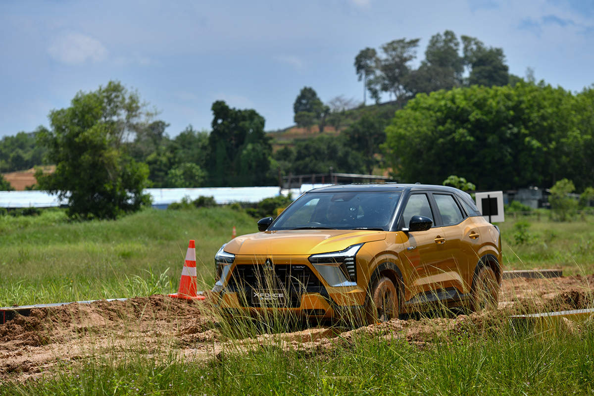 Mitsubishi XForce HEV