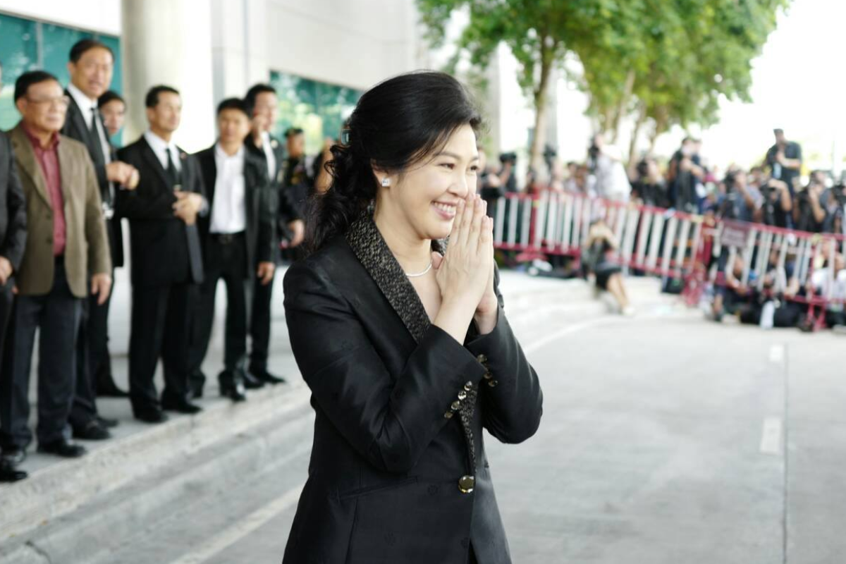 ศาลสั่ง “ยิ่งลักษณ์” ชดใช้คดีจำนำข้าว โบรกชี้กดดันเสถียรภาพรัฐบาล