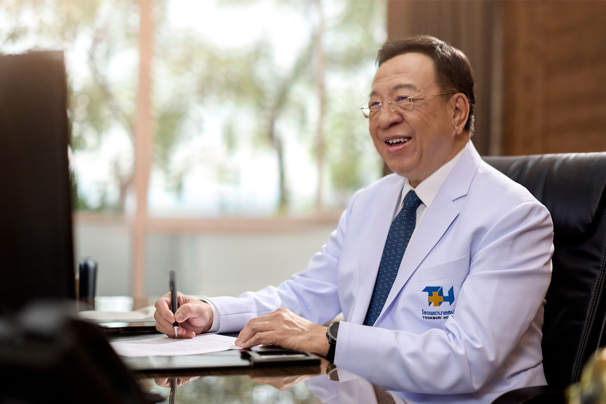 แม่ทัพ รพ.ธนบุรี พลิกเกมฝ่าวิกฤตชิงเบอร์ 1 ฝั่งธนฯ