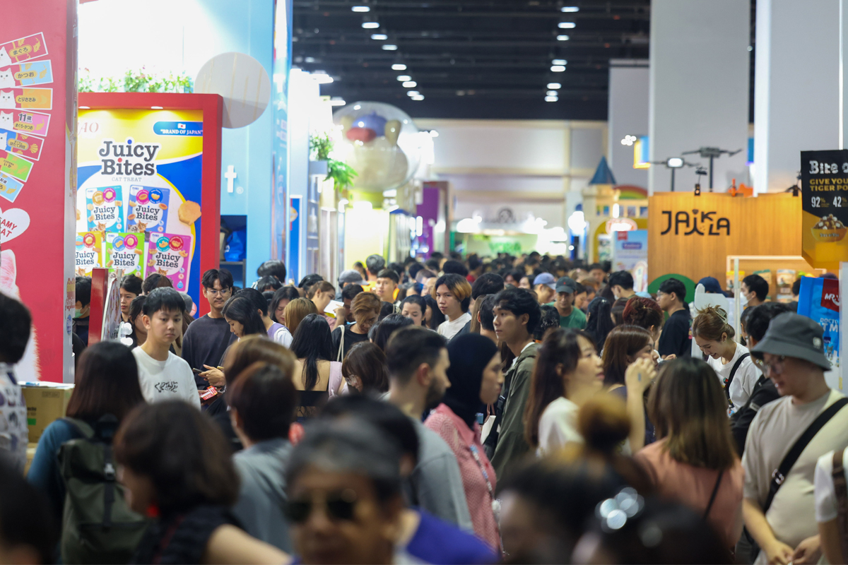 เทรนด์สัตว์เลี้ยงโต 8 หมื่นล้าน ธุรกิจอาหารหมา-แมวแข่งเดือด
