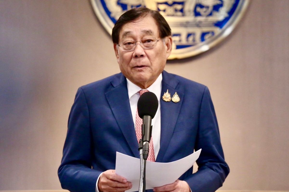 พิชัย รมว.คลัง ทบทวนนโยบายแจกเงิน 10,000 บาท รื้อแผนกระตุ้นเศรษฐกิจ