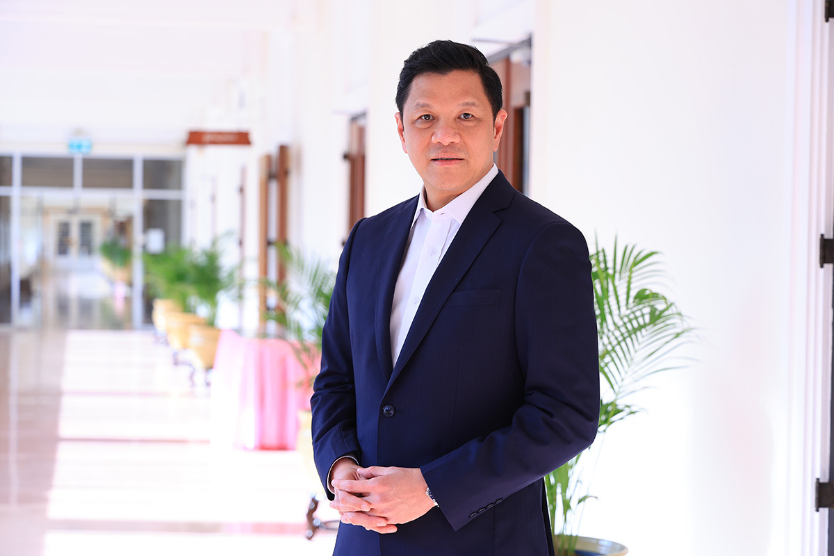 ‘วิทัย’ ตีโจทย์ เศรษฐกิจซึมยาว ต่อจิ๊กซอว์แก้หนี้ครัวเรือน