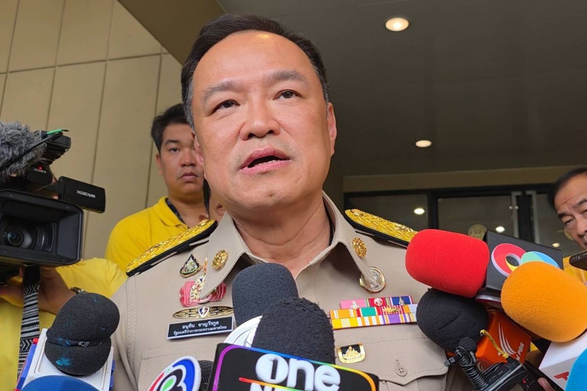 อนุทิน รับถูก กกต.เรียกแจงลอต เนวิน-แกนนำ ภท.คดีฮั้ว สว. พร้อมคุยนายกฯ อุบ ถกปรับ ครม.