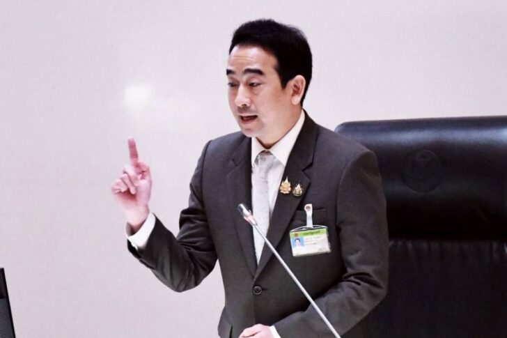 เผ่าภูมิ โรจนสกุล เผ่าภูมิ โรจนสกุล
