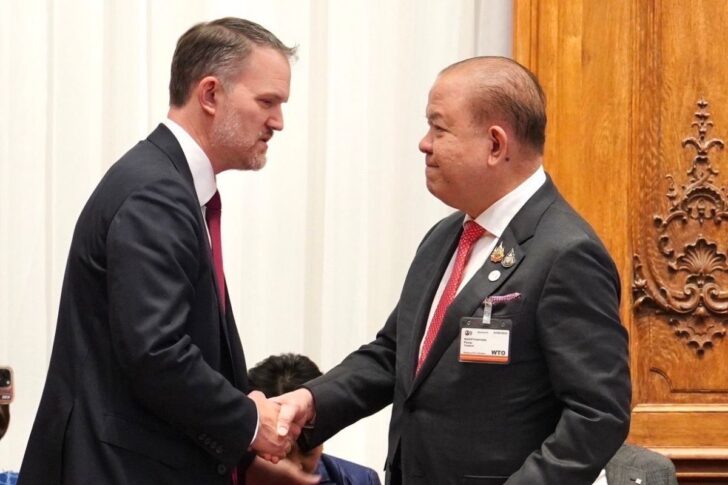 พิชัย นริพทะพันธุ์ พิชัย นริพทะพันธุ์