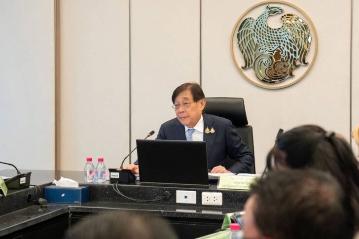 พิชัย ชุณหวชิร พิชัย ชุณหวชิร