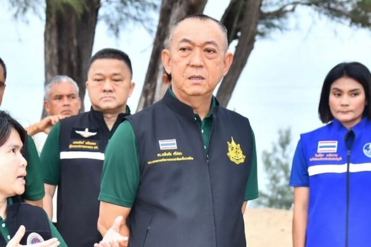 เฉลิมชัย ศรีอ่อน เฉลิมชัย ศรีอ่อน