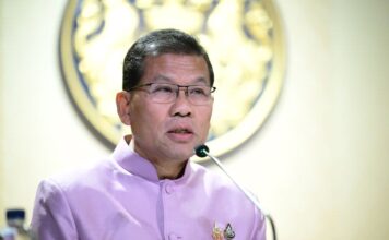 คารม พลพรกลาง