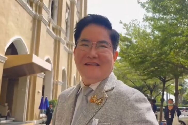อัคราชี้สัญญาณปรับ ครม. ยังนิ่ง เผยคุย ธรรมนัส แค่เรื่องงานไร้การเมือง