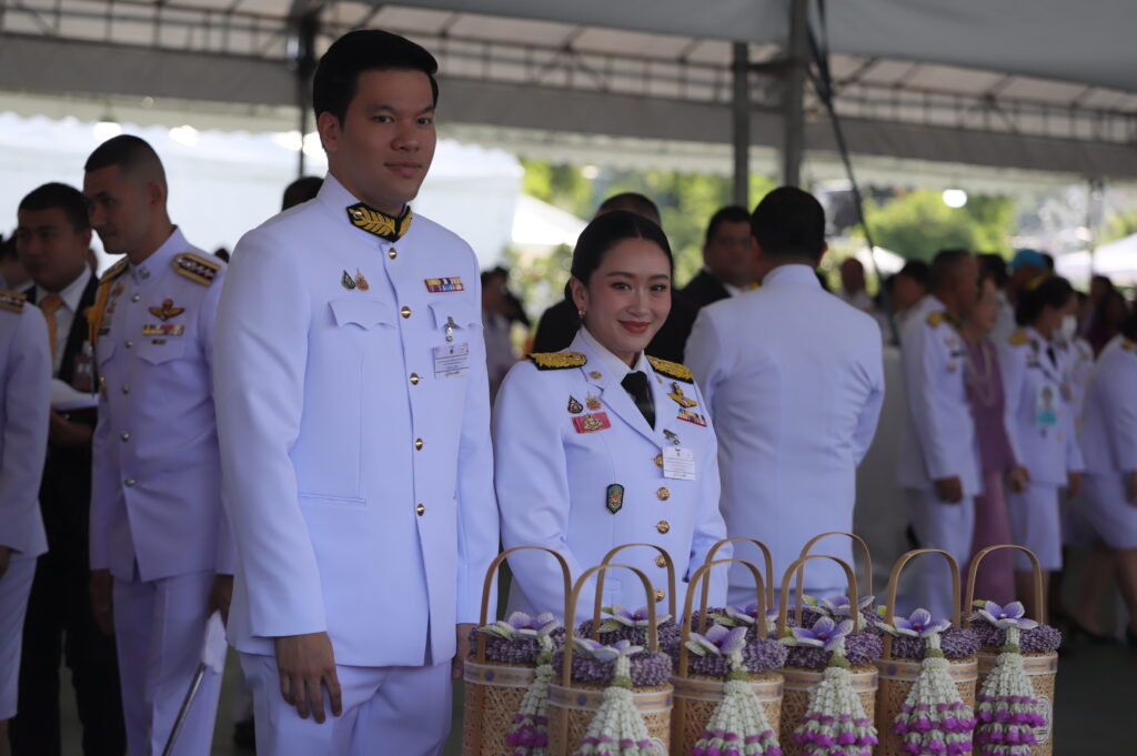 “นายกฯ” 