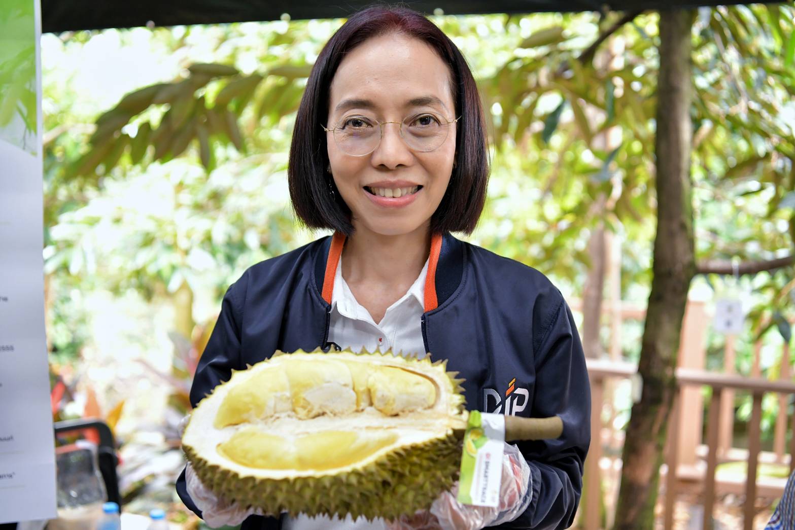 พาณิชย์นำระบบ GI SMARTTRACE ตรวจสอบย้อนกลับ เริ่มทุเรียนนนท์