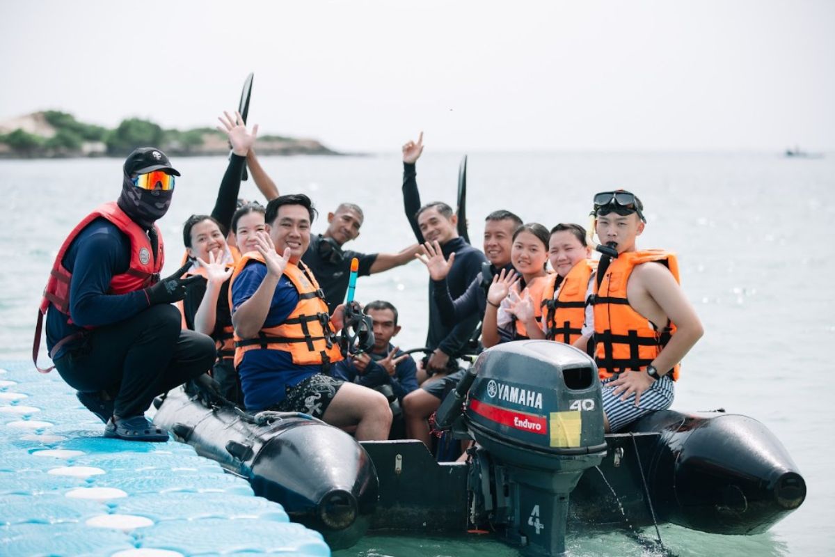 เวียตเจ็ท ปลุกพลังเยาวชนกับโครงการ “Fly Green” ต่อยอดภารกิจสู่เที่ยวบินสีเขียว