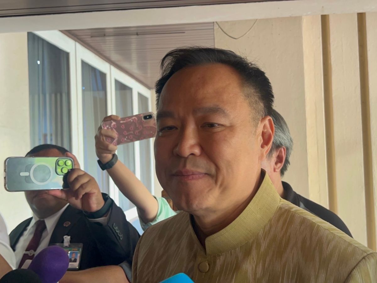 อนุทิน ย้ำ นายกฯ ยังไม่คุยปรับ ครม. ปัด รทสช.ขอจับมือ เชื่อต้องจบด้วยเหตุผล 