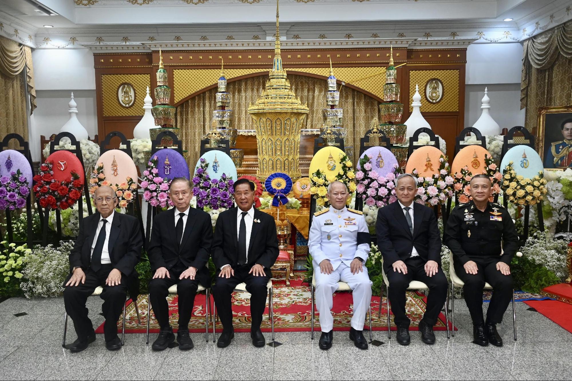 สวดพระอภิธรรม พล.อ.สุจินดา คราประยูร