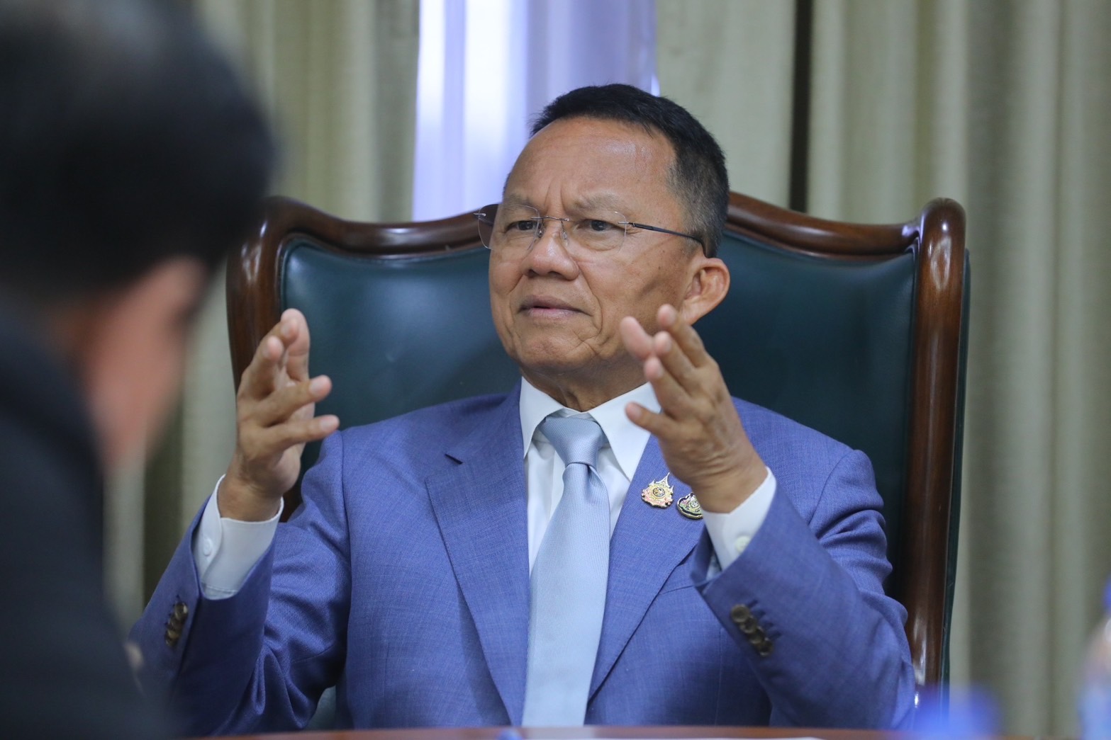 ‘สมศักดิ์’ งัดผลสำรวจคนกว่า 50% ไม่เชื่อมั่นแพทยสภา พ้อโดนโจมตี