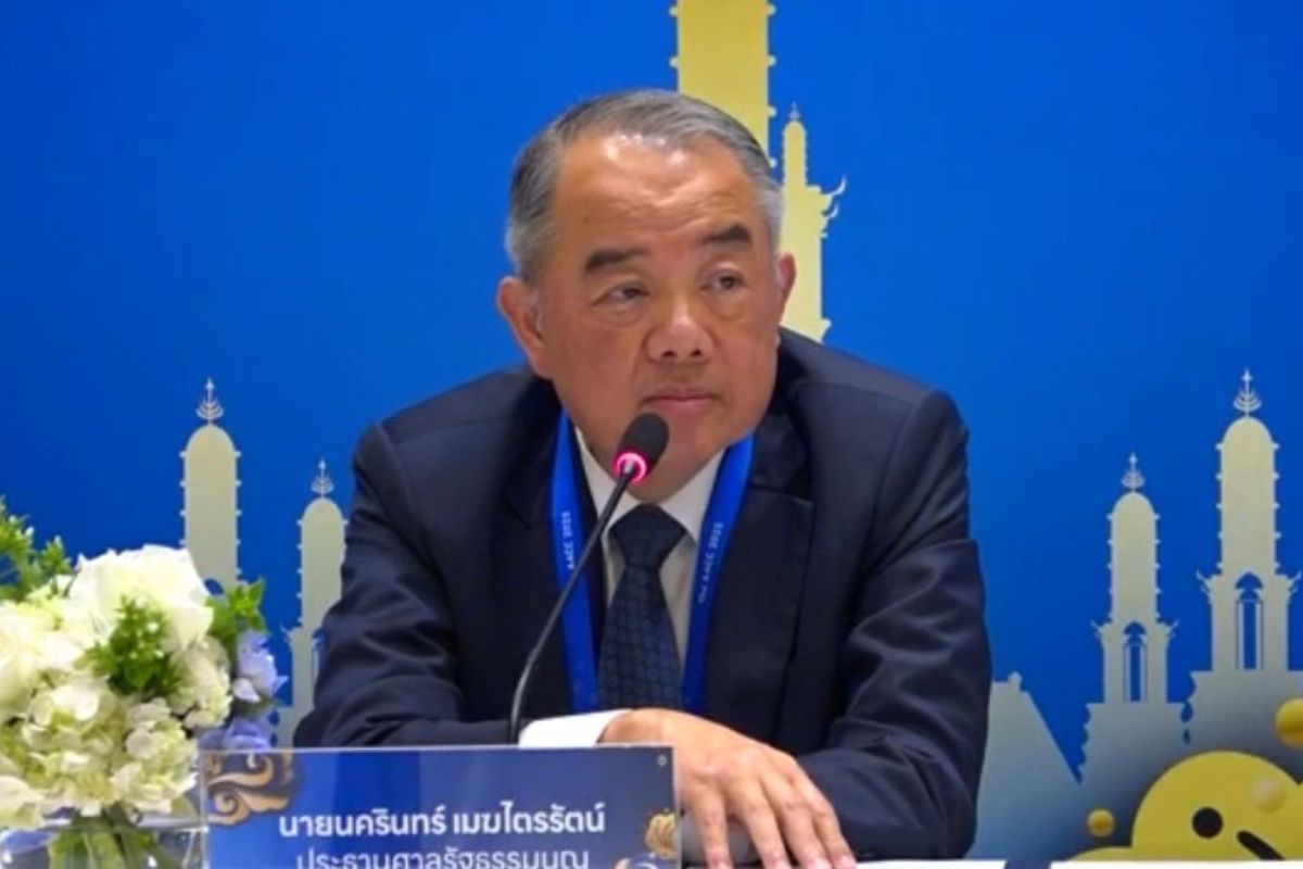ประธานศาล รธน. หนักใจพิจารณาปมคลิปเสียงนายกฯ ยันยึดตามหน้าที่