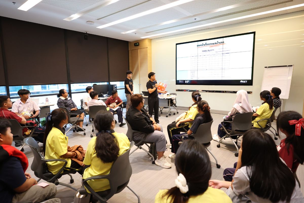 ตลาดหลักทรัพย์ฯ จัด Bootcamp ส่งต่อความรู้การเงิน-ลงทุนสู่ระบบการศึกษา