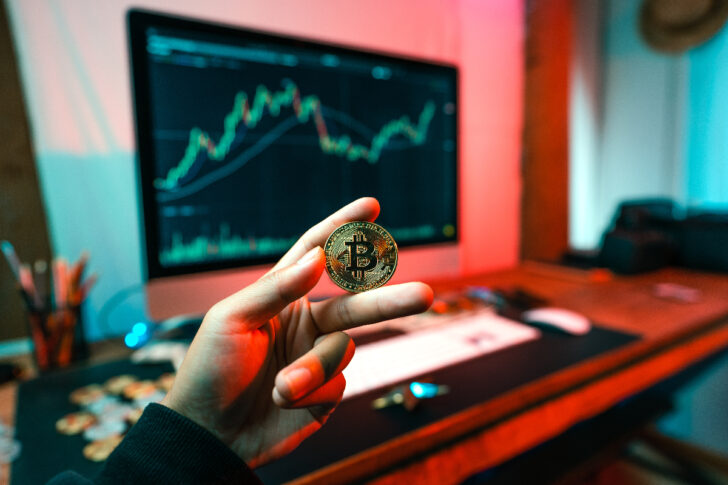 บิตคอยน์-bitcoin-ราคาเหรียญ-คริปโต ราคาบิตคอยน์ วันนี้ (19 มิ.ย.) ขยับขึ้น 0.1% อยู่ที่ 104,793 เหรียญสหรัฐ