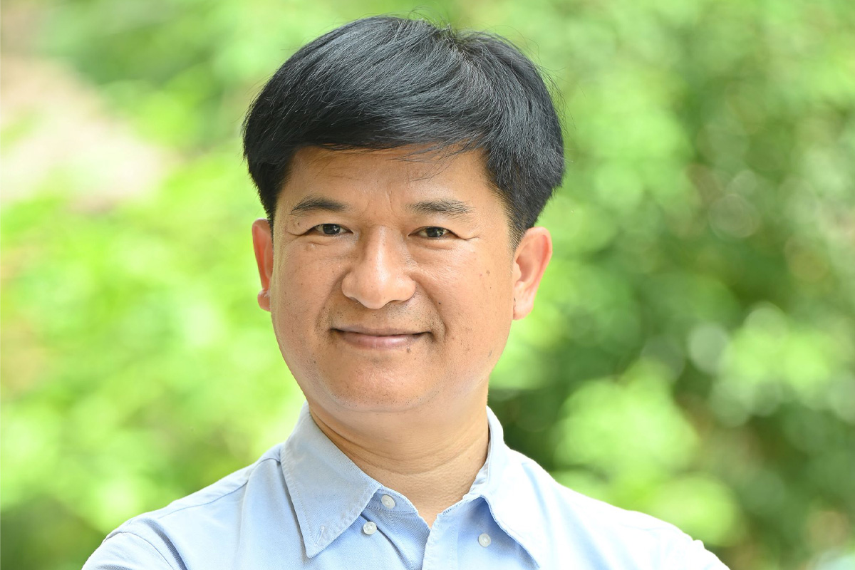 รศ.ดร.อุเทน คำน่าน