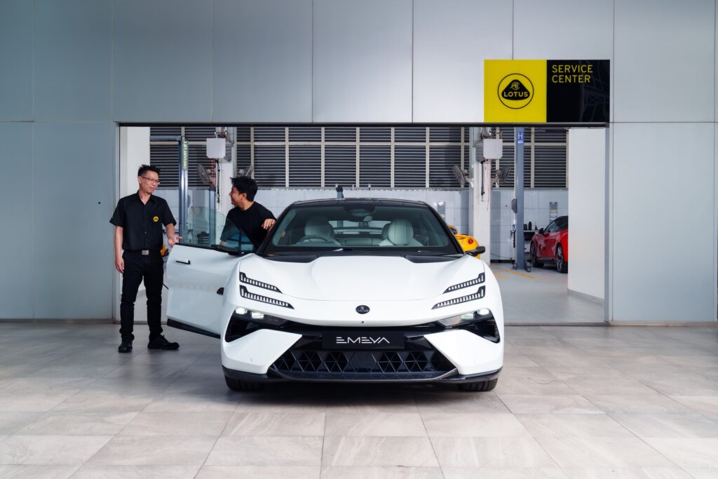 โลตัส (Lotus)