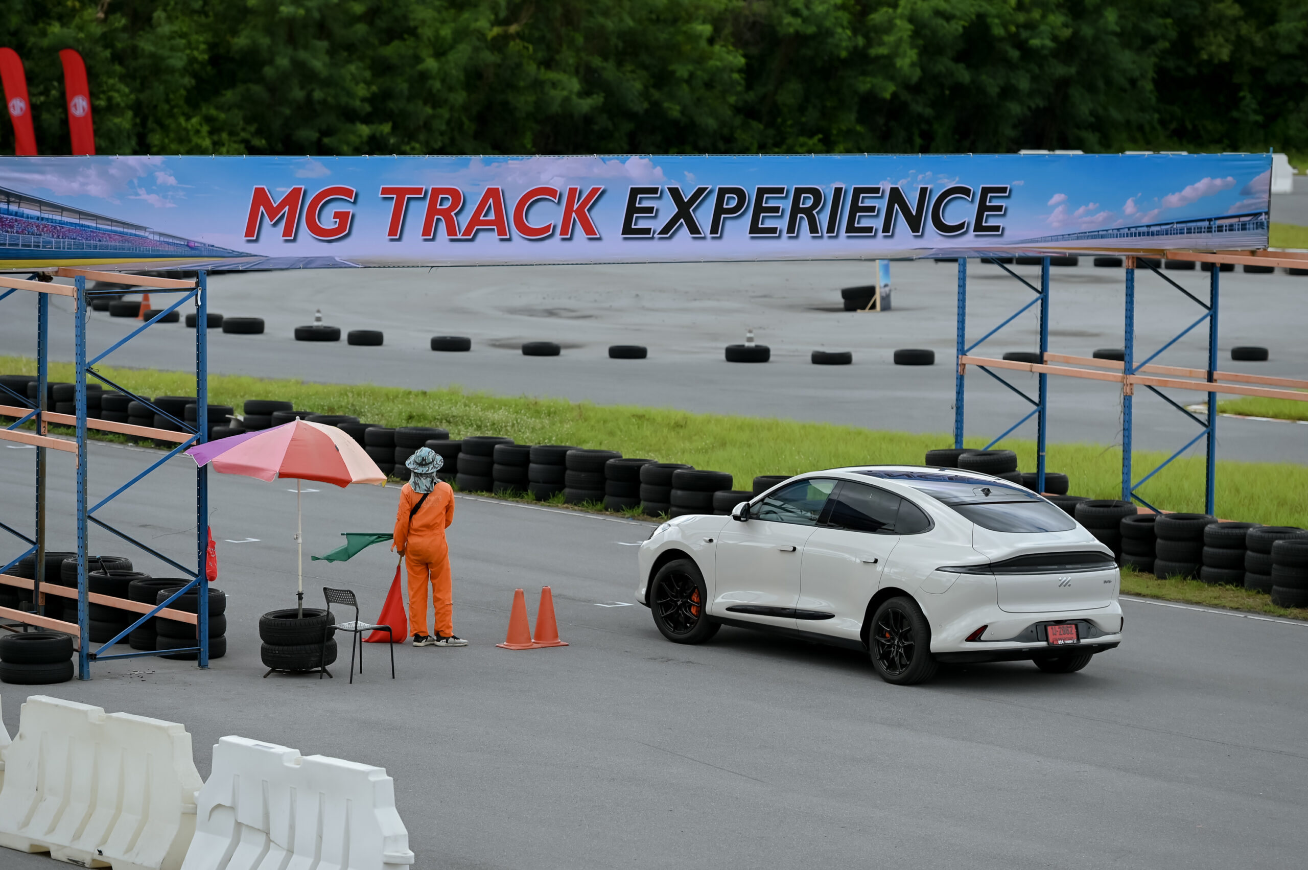 MG TRACK EXPERIENCE ชวนลูกค้าสัมผัสรถ e-SUV 2 รุ่น 2 สไตล์