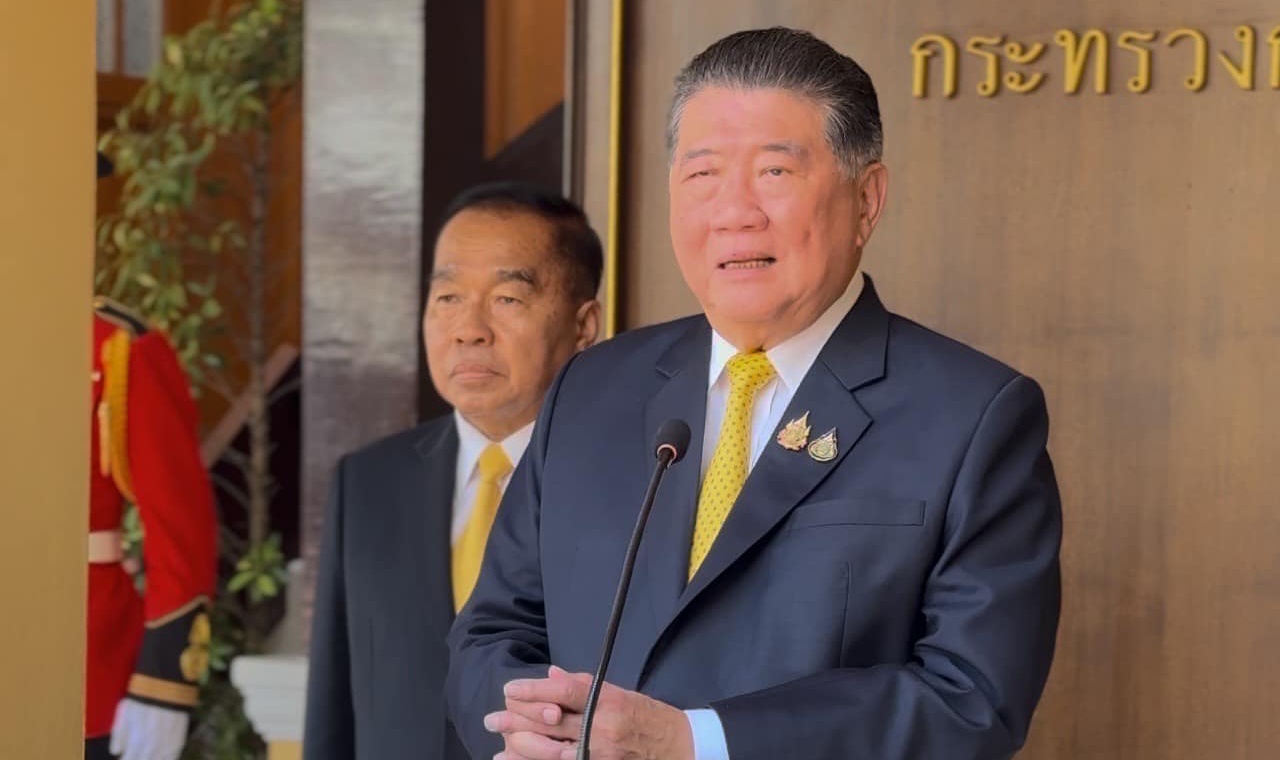 ภูมิธรรม เรียกทูตไทยกลับ ลดระดับความสัมพันธ์ ส่งทูตกัมพูชากลับประเทศ