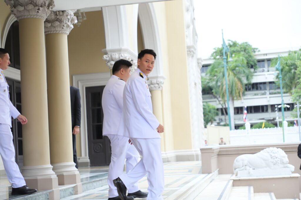 คณะรัฐมนตรี ชุดใหม่ อิ๊งค์1/1