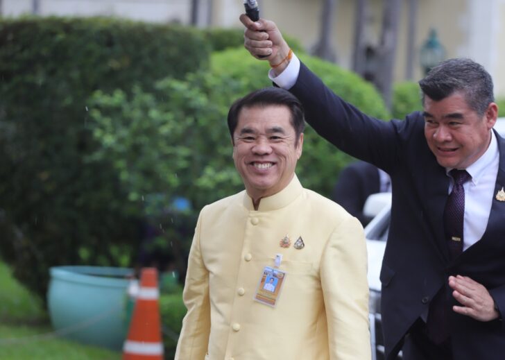 .สุริยะ มั่นใจระบบไม่ล่ม ลงทะเบียนรับสิทธิรถไฟฟ้า 20 บาท เชื่อดันผู้ใช้เพิ่มกว่า 20%.