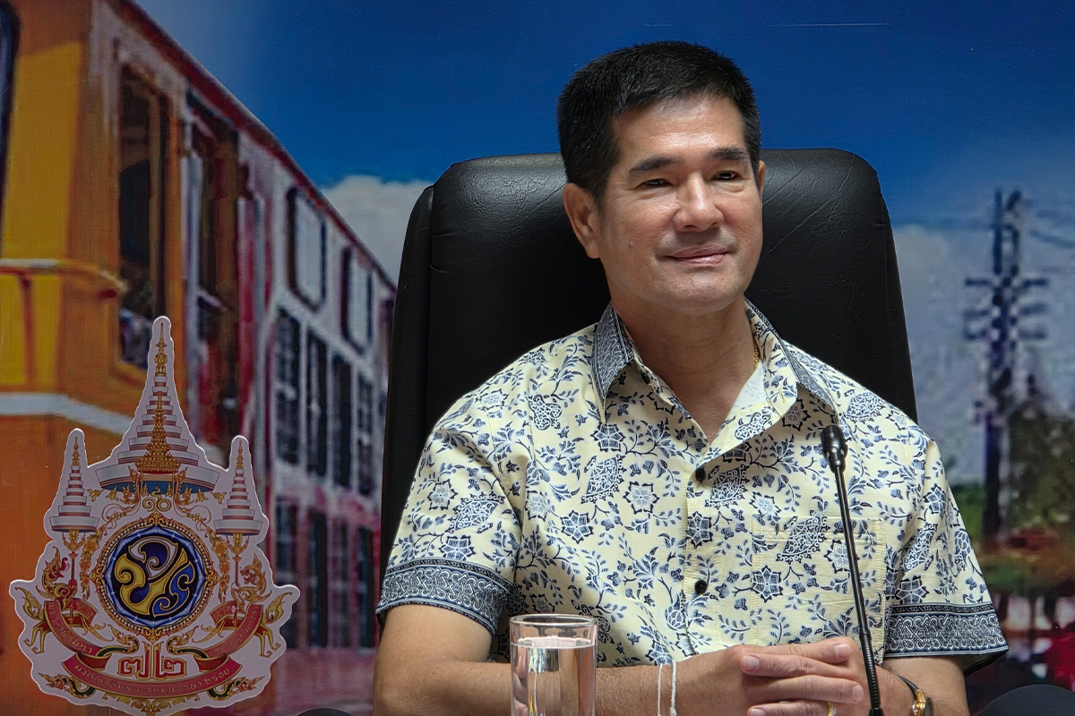นพพร วุฒิกุล