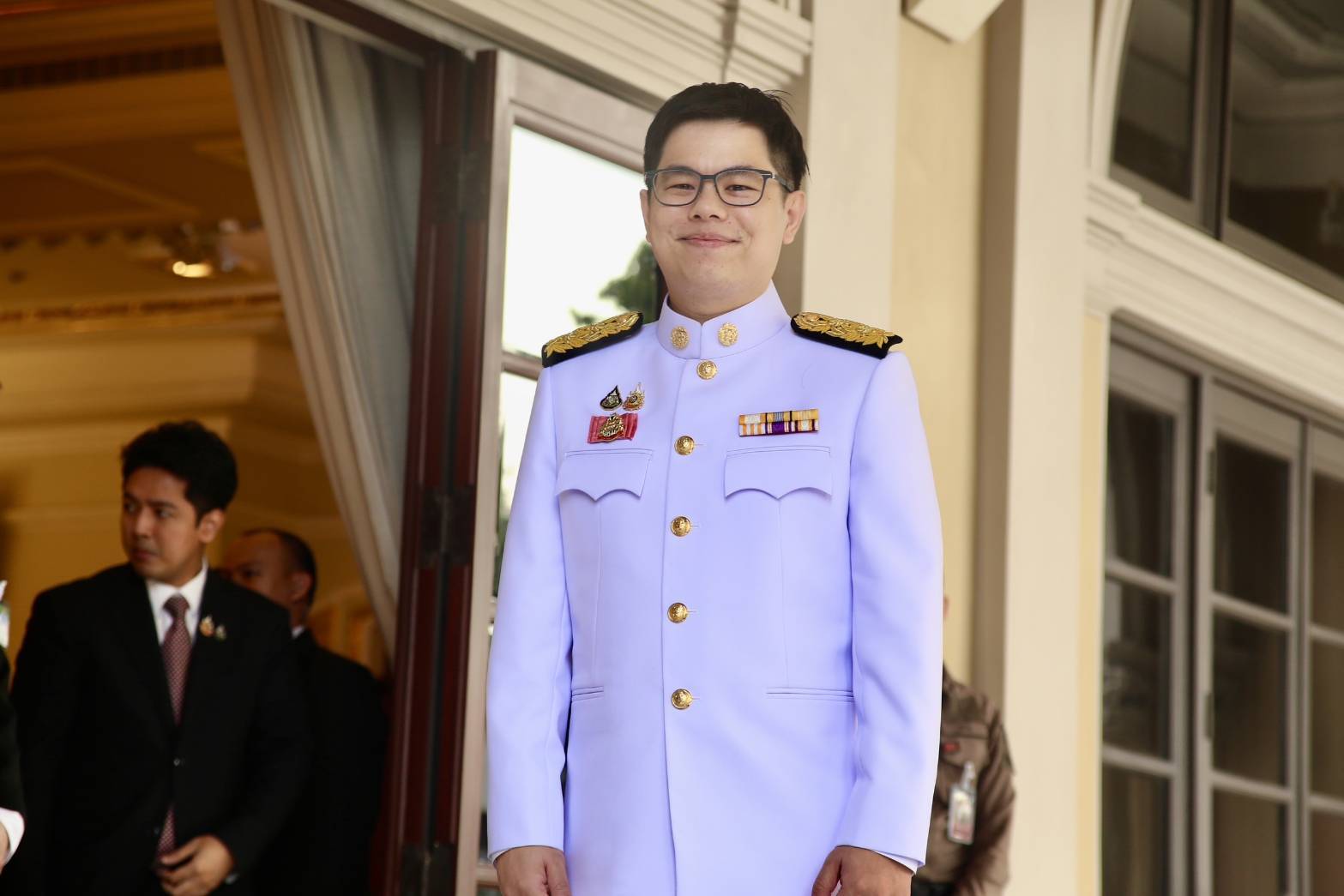 เปิดโปรไฟล์ “ฉันทวิชญ์ ตัณฑสิทธิ์” รมช.พาณิชย์ เจน Y ป้ายแดง