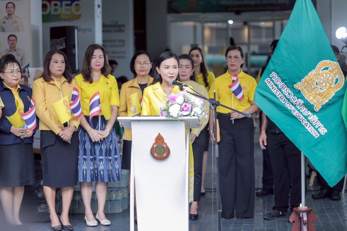 “นฤมล” นำคาราวานช่วยชายแดน-น้ำท่วม ย้ายสนามสอบครูผู้ช่วยพื้นที่เสี่ยง แต่ไม่เลื่อนวัน