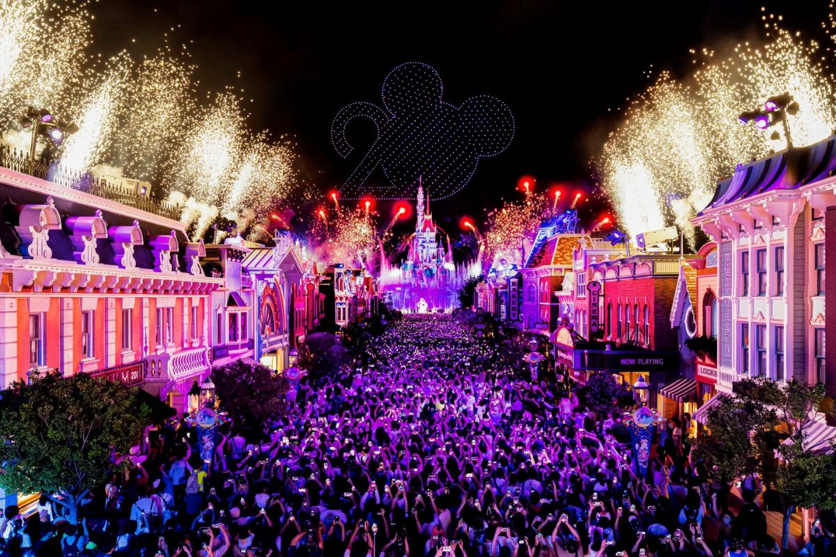 ฮ่องกงดิสนีย์แลนด์ ฉลอง 20 ปี “The Most Magical Party of All” ปาร์ตี้ครั้งใหญ่กลางวันยันค่ำ