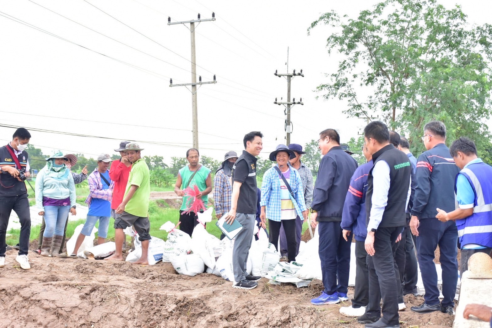 อรรถกร รมว.เกษตรฯ สั่งกรมชลประทาน เร่งคุมแม่น้ำยม