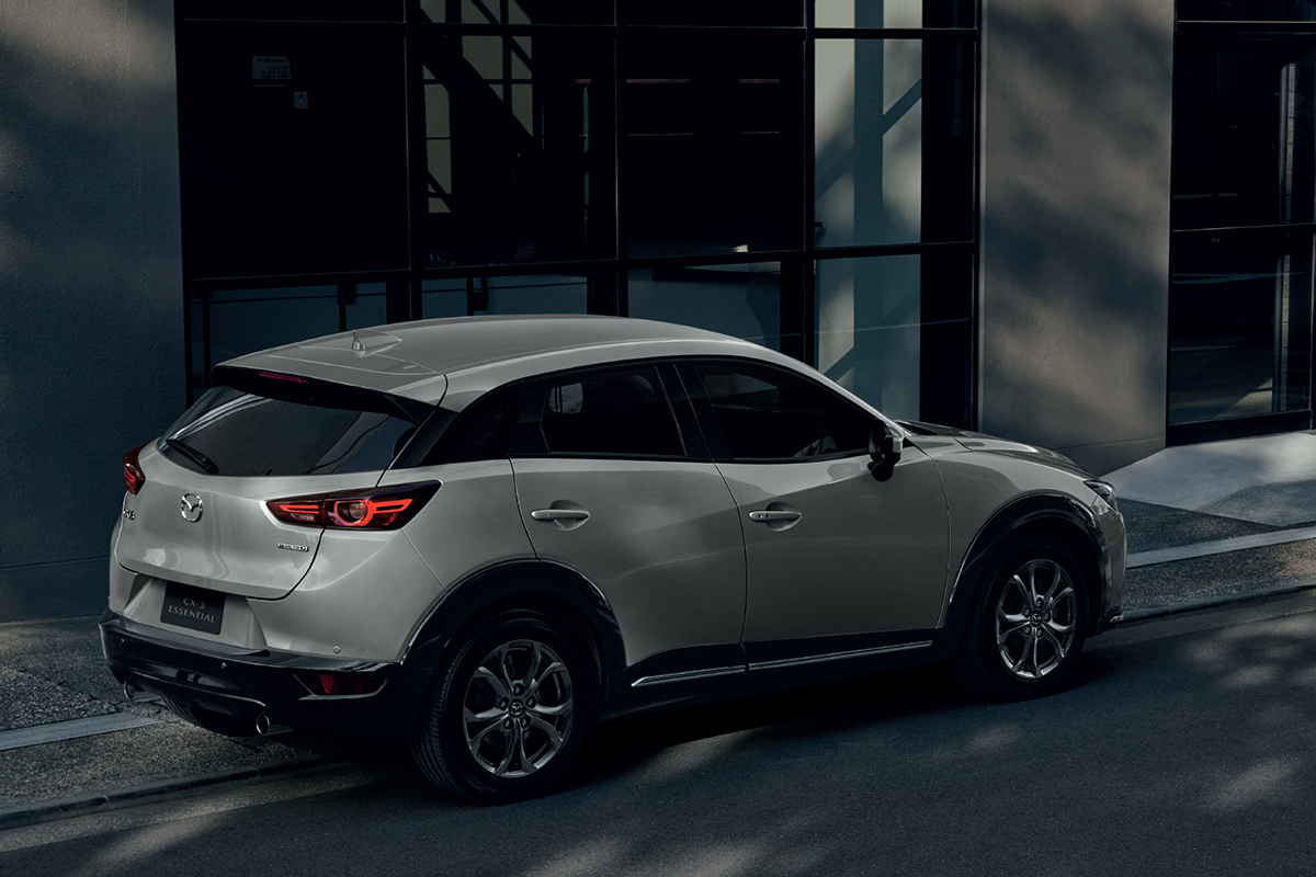 MAZDA CX-3 ESSENTIAL
