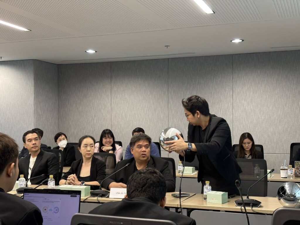 Orb เครื่องสแกนชีวมิติรับเหรียญ WLD