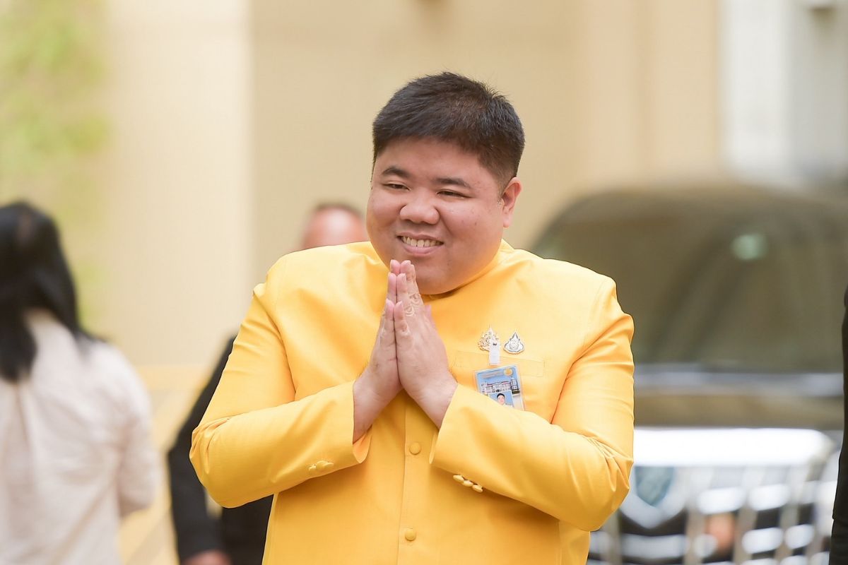 พงศ์กวิน ยันแรงงานต่างด้าวทำงานได้ปกติ ไม่พบการทำร้ายชาวกัมพูชาในไทย