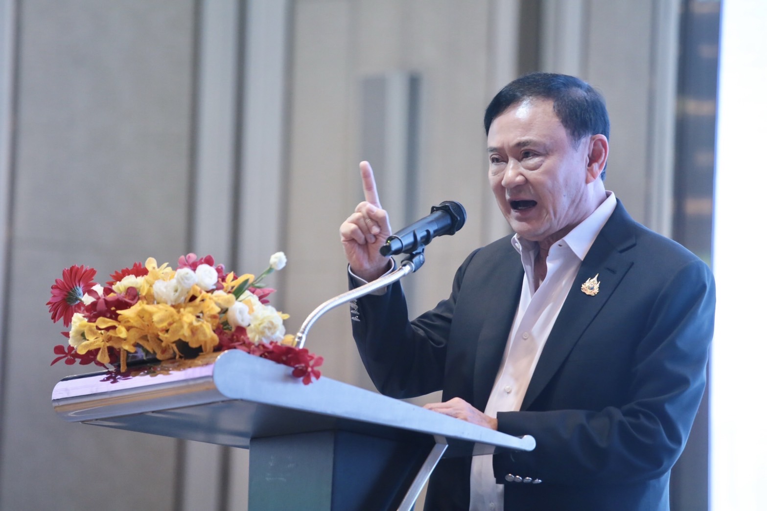 ทักษิณ โชว์วิชั่นพรรคร่วม ยกประสบการณ์ 51 ปี เชื่อหลังผ่านพ้นปัญหารัฐบาลเข้มแข็งขึ้น