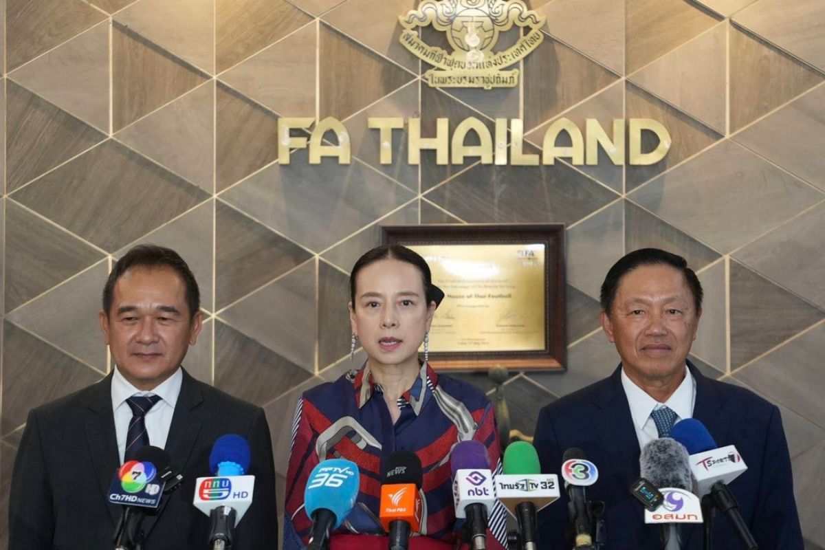 มติสภากรรมการ ส.ฟุตบอล ตั้ง ‘กฤษฎา จีนะวิจารณะ-พล.ต.อ.วินัย ทองสอง’ นั่งกรรมการกลาง