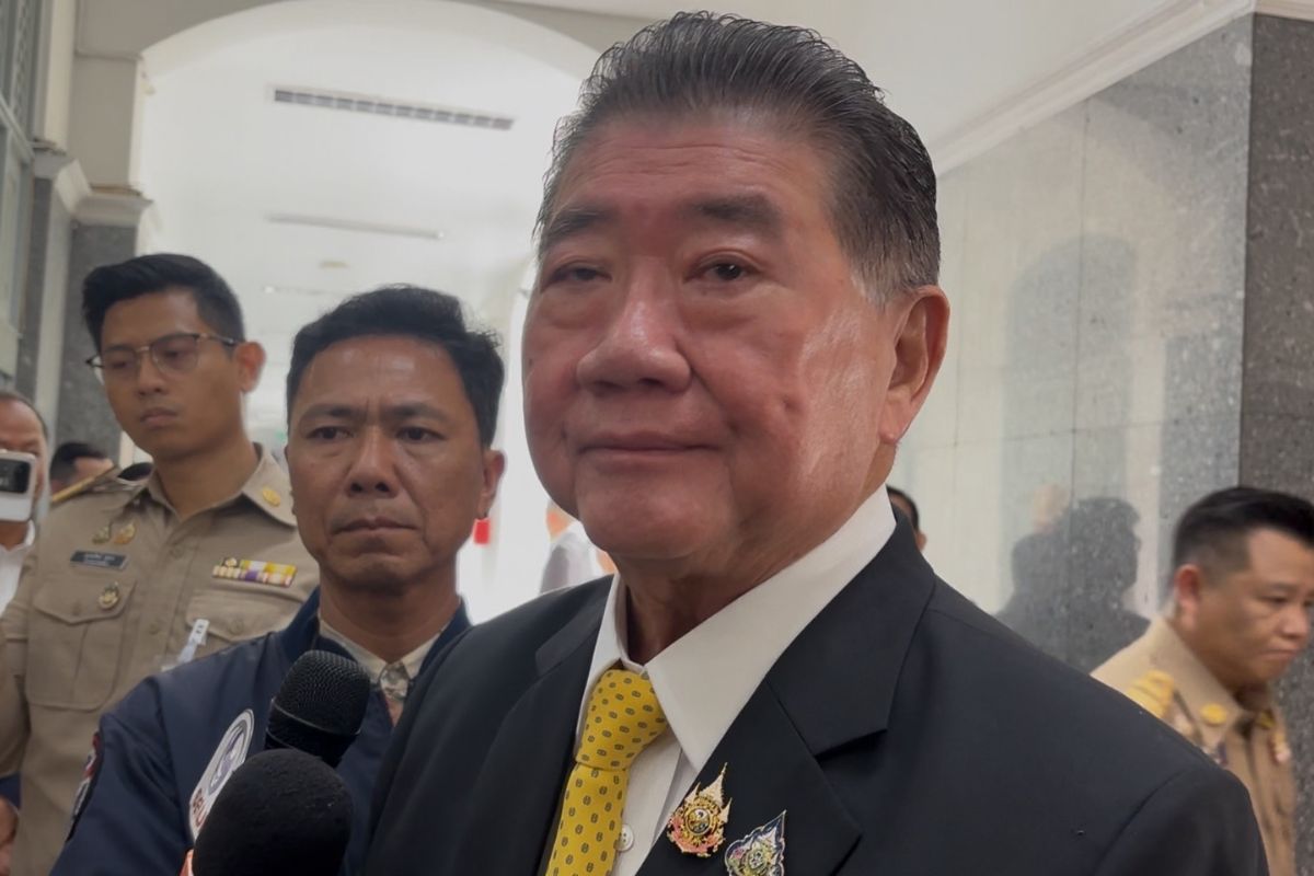 ภูมิธรรม​ บอก ‘ทักษิณ’​ เก่งล็อบบี้ยิสต์​ ขออย่าติง​ร่วมวงแก้ภาษี​ทรัมป์​