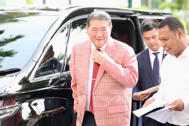 ภูมิธรรม สั่ง สุชาติ เร่งแก้ปัญหาในวงการสงฆ์ จี้ยกร่างฯ กม.ปกป้องพระพุทธศาสนา