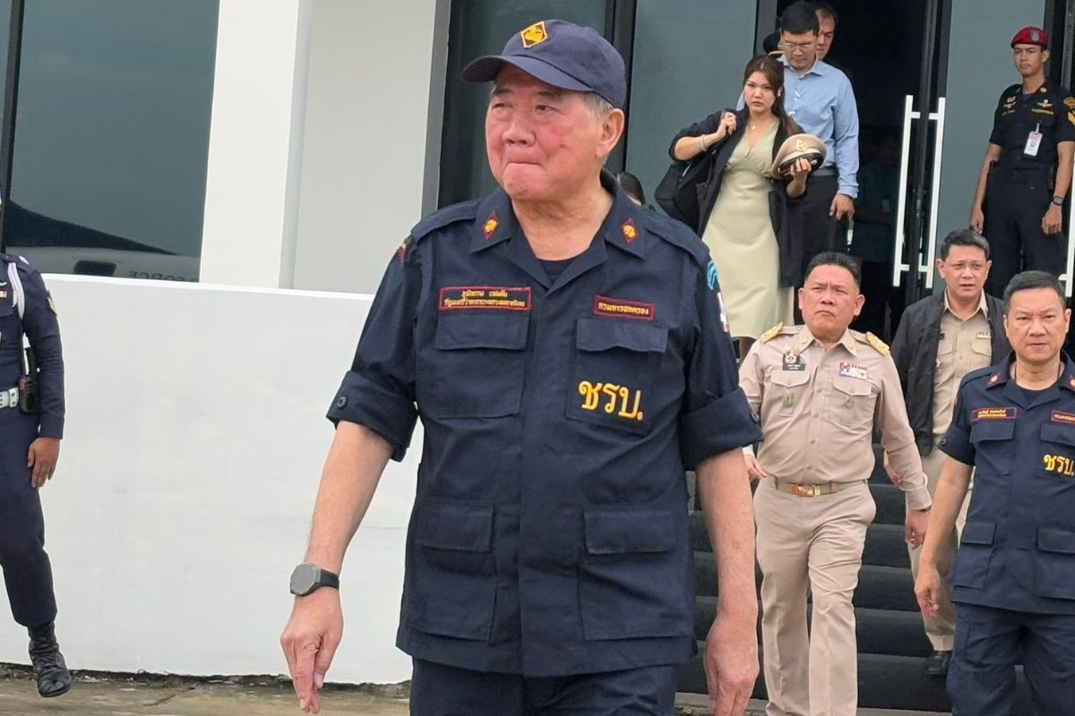 ภูมิธรรม​ ไม่ขอก้าวล่วง​ ทักษิณ หลังบอกอนาคตอาจกลืนเลือดร่วมงาน ภท.​ มอง​ขึ้นกับ​​สถานการณ์