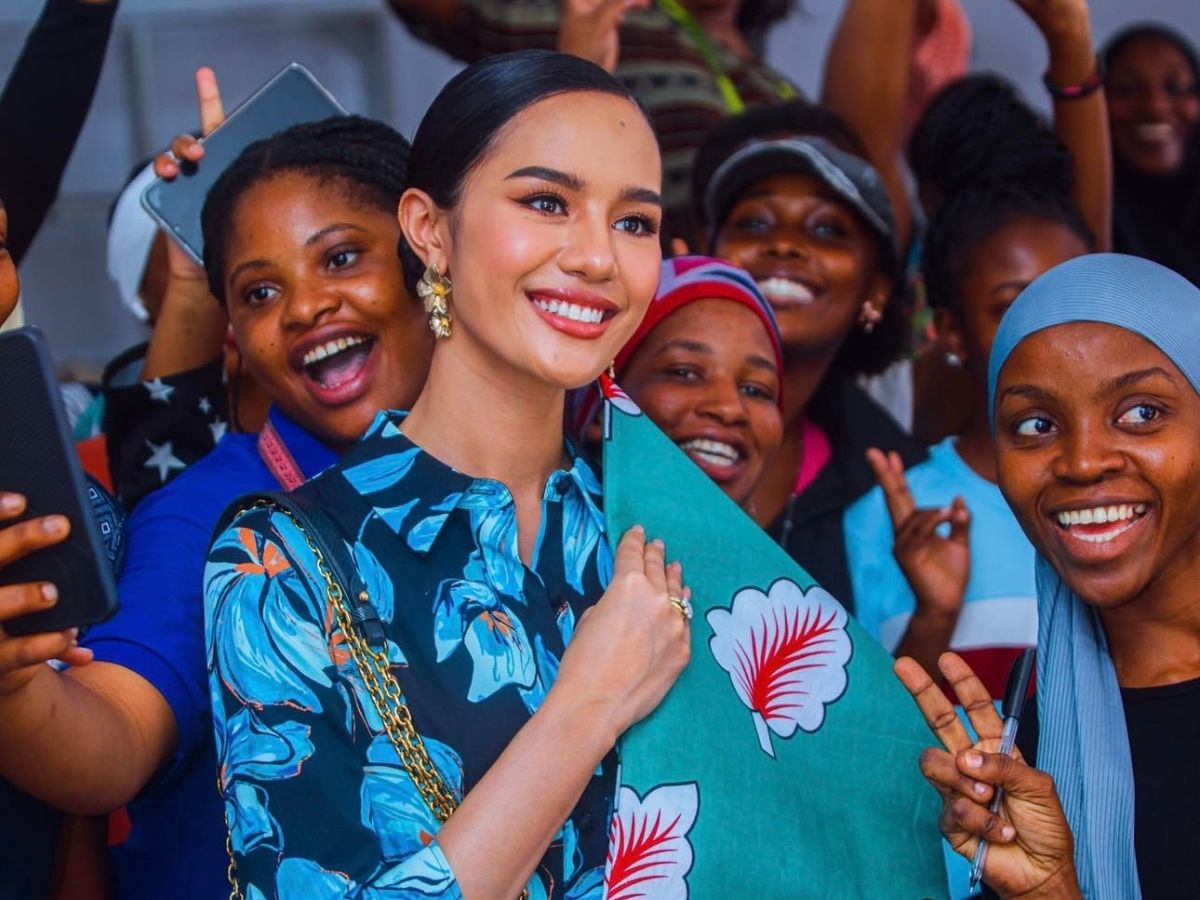 ‘โอปอล-สุชาตา’ อวดความงามข้ามทวีปปฏิบัติภารกิจมงฟ้าที่แทนซาเนีย