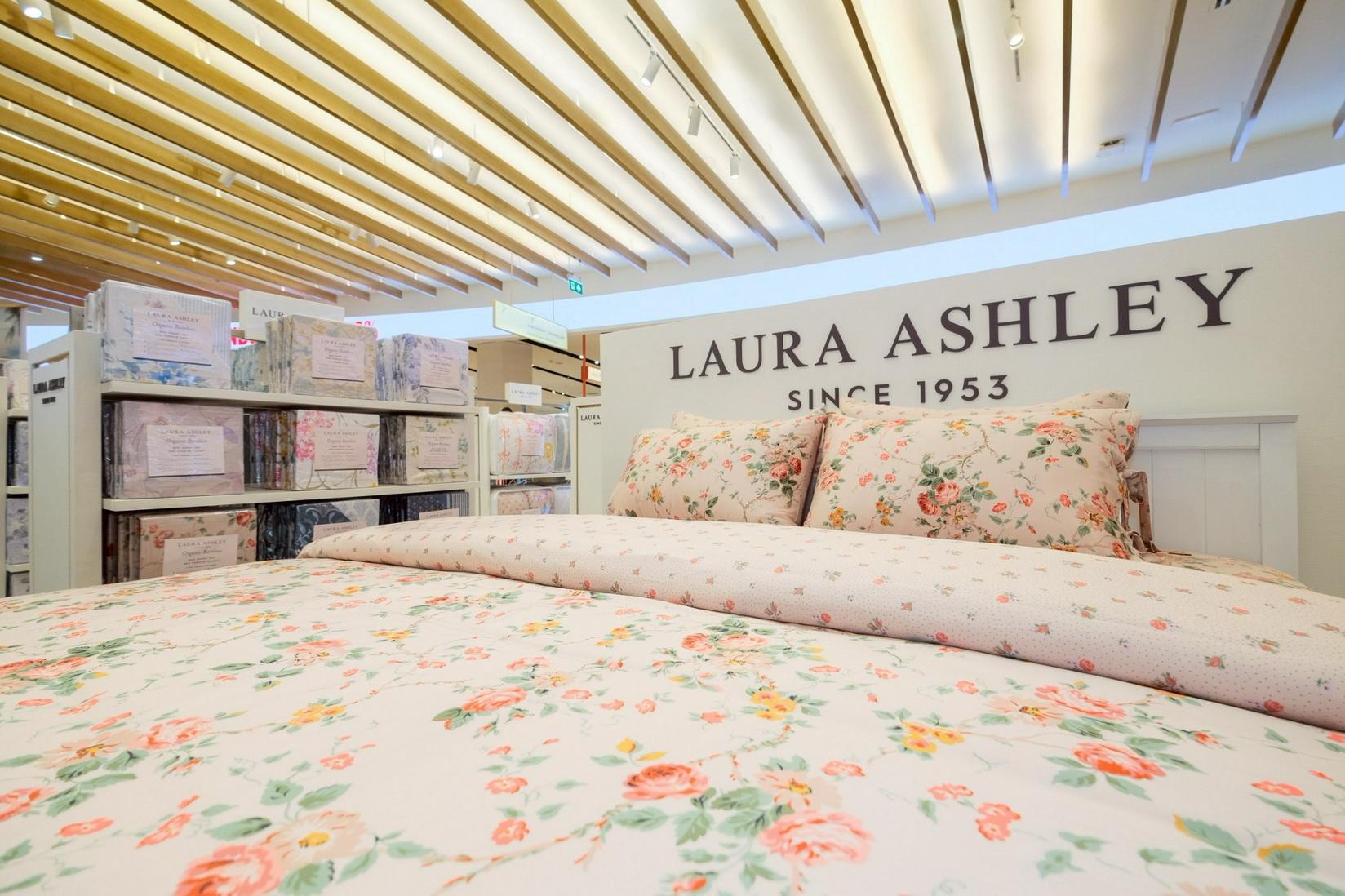 “ลอร่า แอชลีย์ ประกาศรีลอนช์ในไทย เปิดตัวคอลเลกชันชุดเครื่องนอน ‘Timeless British Elegance’”