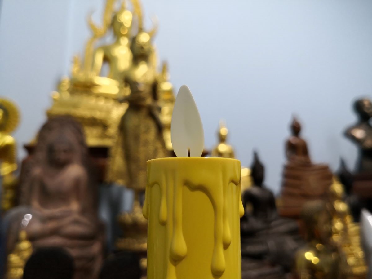 เทียนพรรษา–หลอดไฟ ‘แสง’ ที่จุดโอกาสให้ธุรกิจ ในฤดูกาลแห่งศรัทธา 